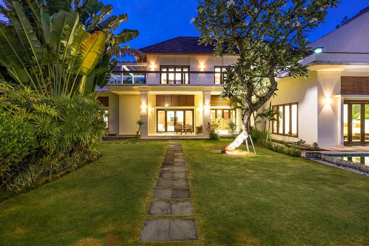 Bali Villa Lotus Seminyak Eksteriør bilde