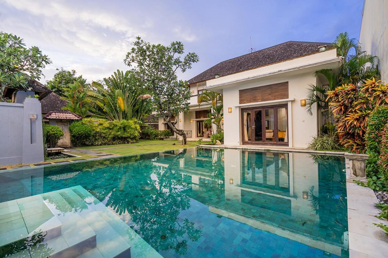Bali Villa Lotus Seminyak Eksteriør bilde